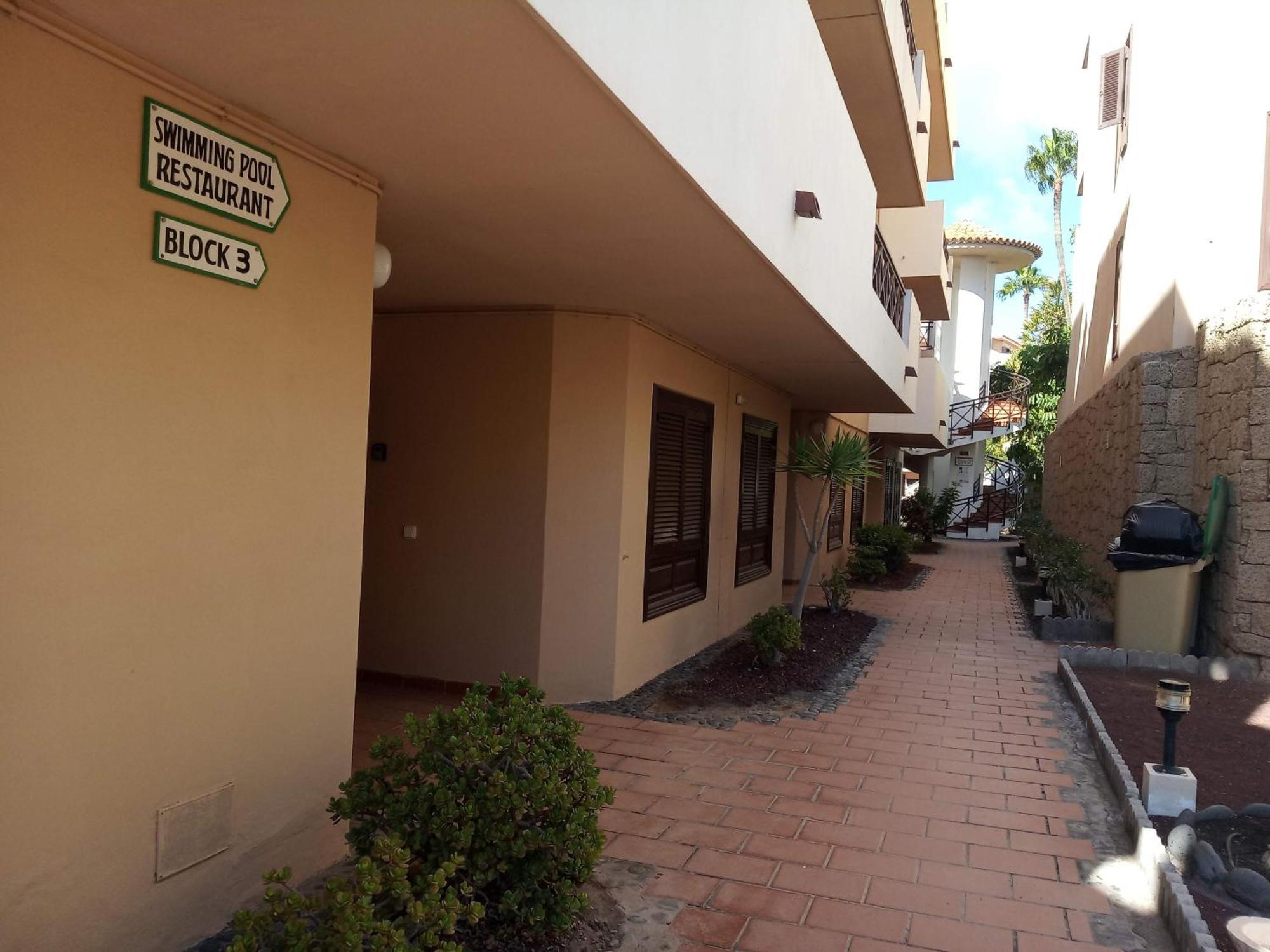 Apartment With Pool And Gardens Near The Coast San Miguel de Abona Kültér fotó